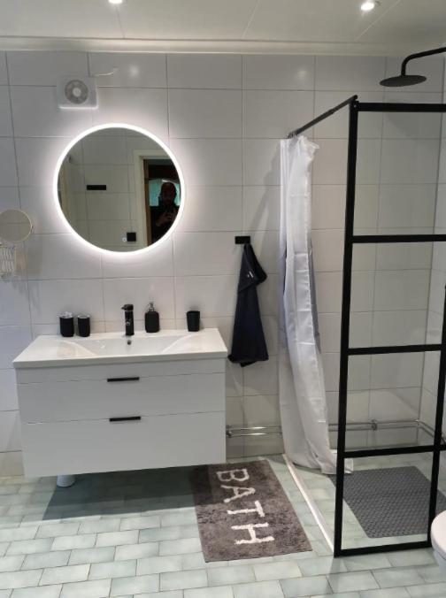 Hus Naera Hallstaberget Villa